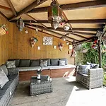 Central London Canal Villa And Garden Wifi