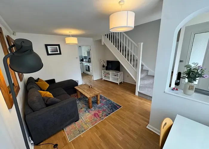 Twickenham Hideaway