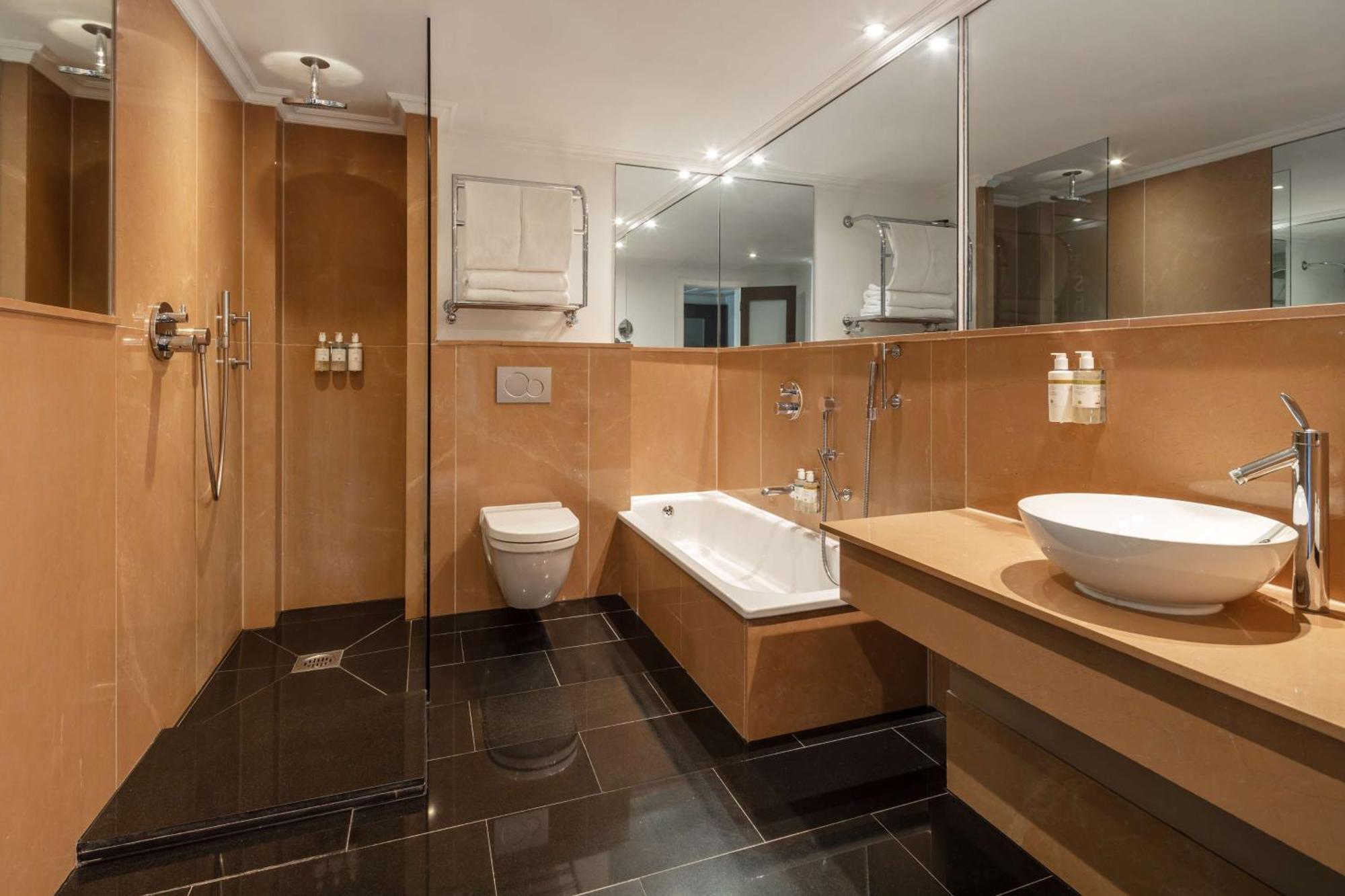 Radisson Blu Hotel, Bloomsbury London