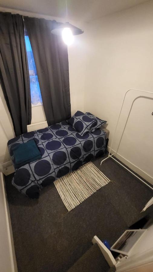 Wembley Property Guest house *
