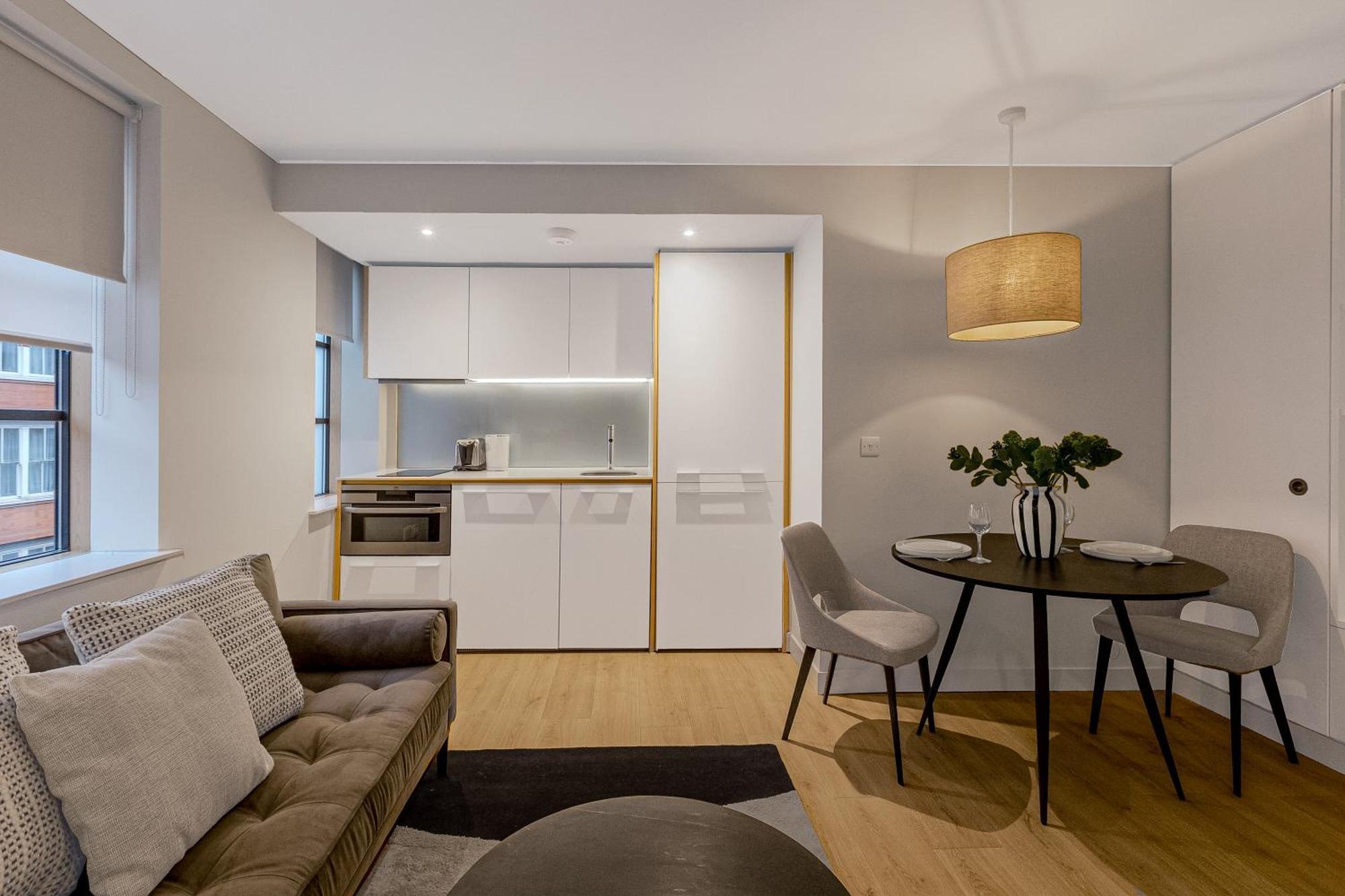 Aparthotel Servised On Artillery Lane