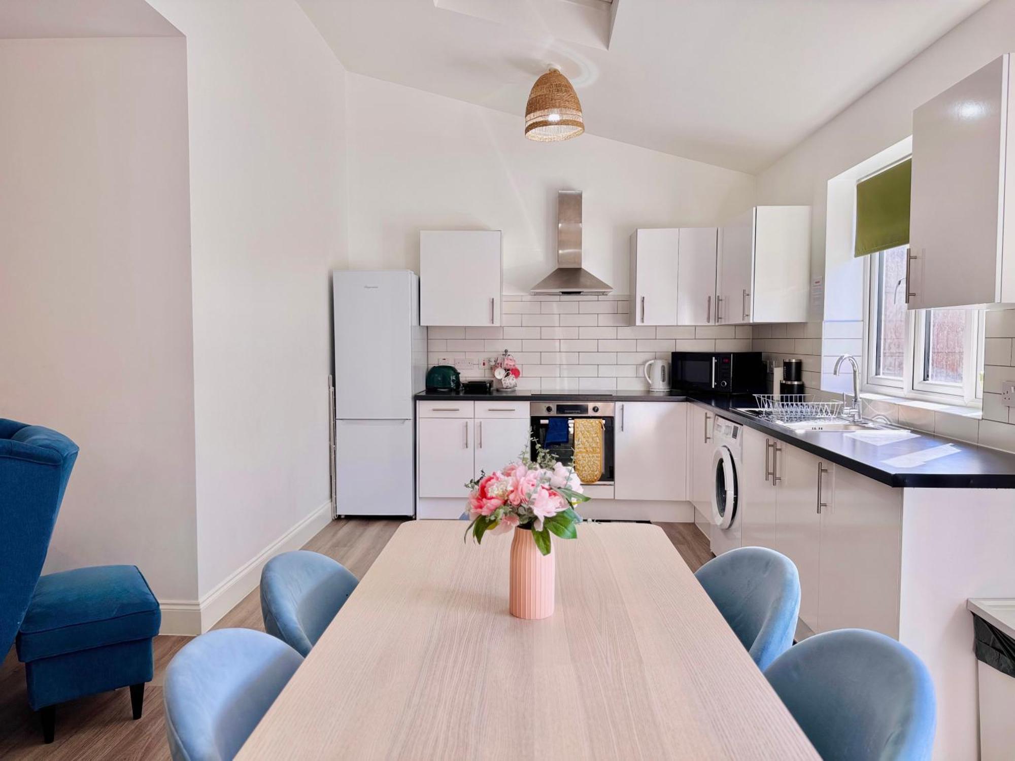 Apartment Cosy 1-bed Flat 30min To & Parking London