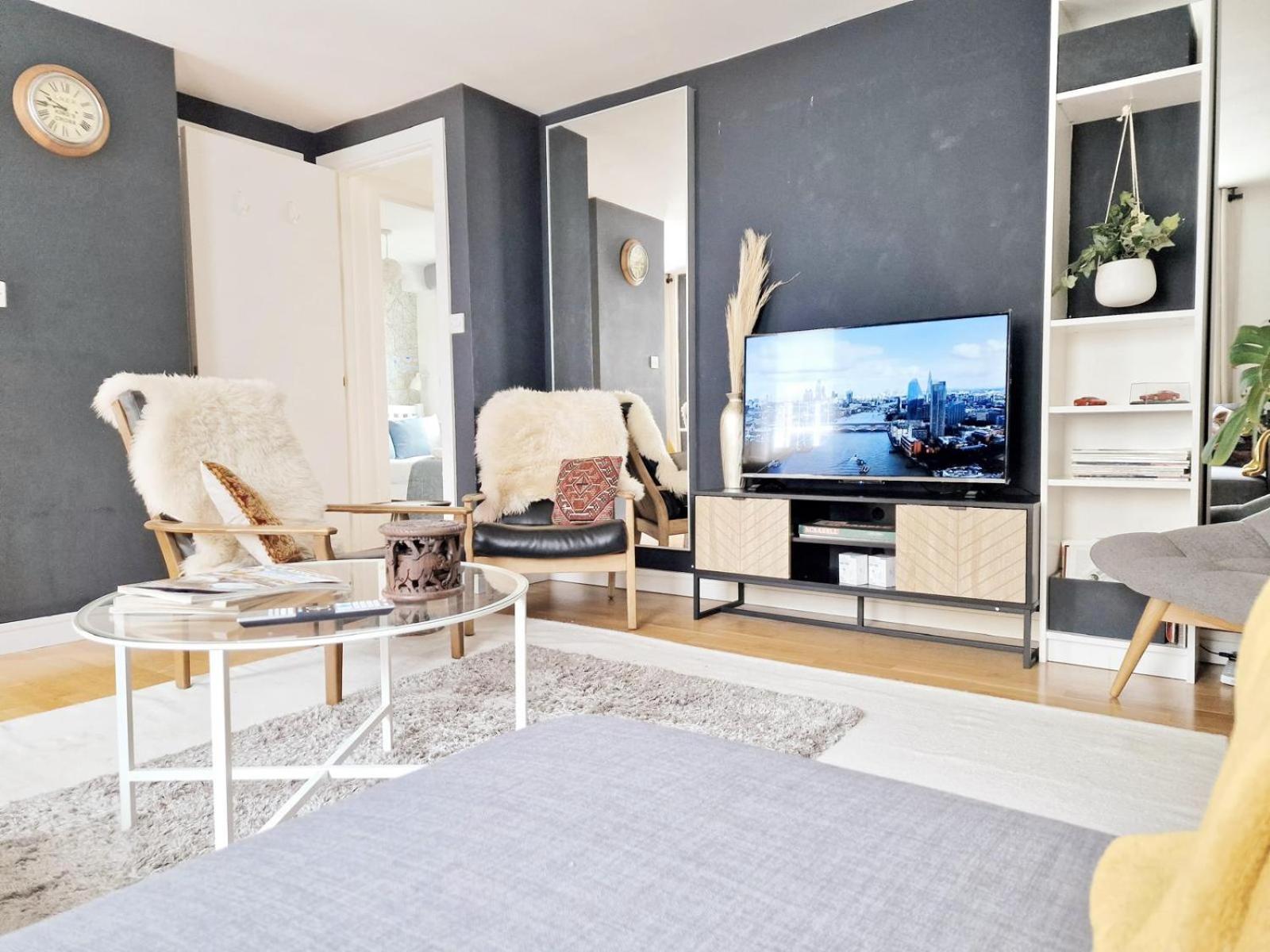 Kings Cross Station 1 Bed Flat For 4 * London