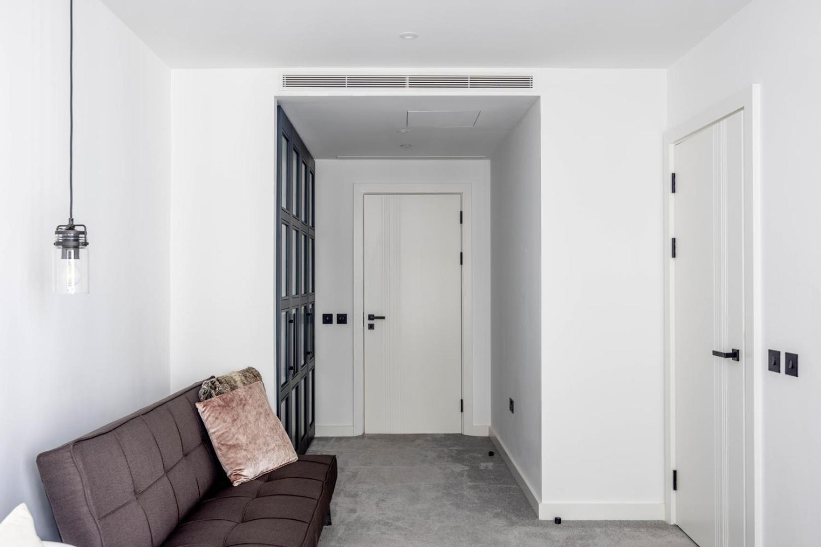 New | Luxury 2bd/2b Wapping Apartment *