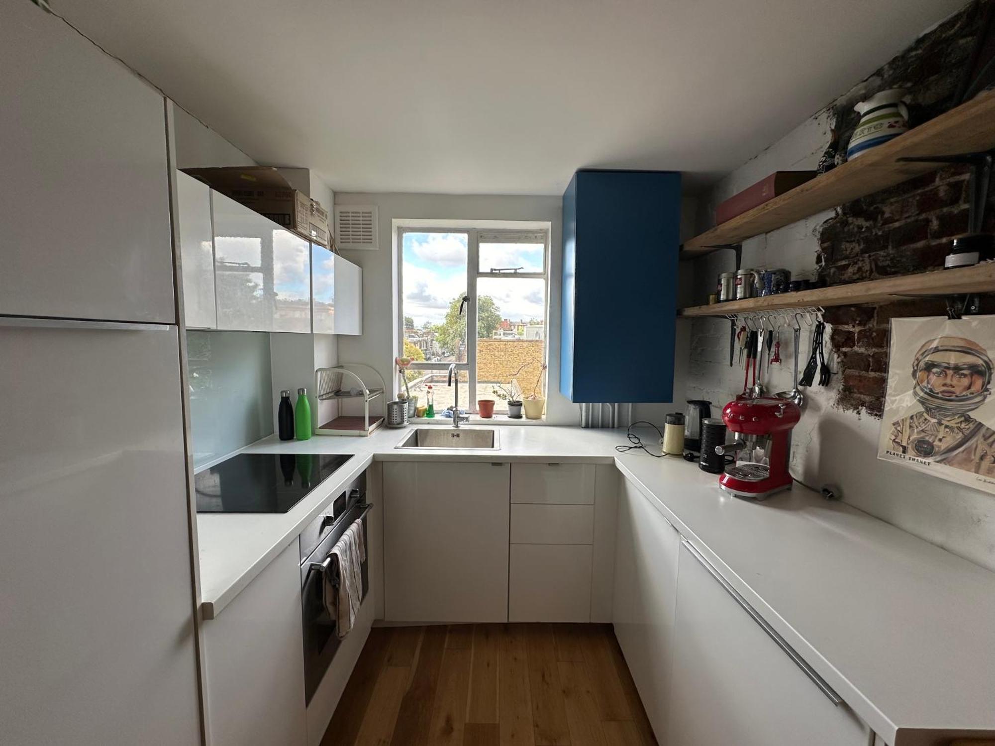 Chic 1bd Loft-style Flat Heart Of North Apartment London