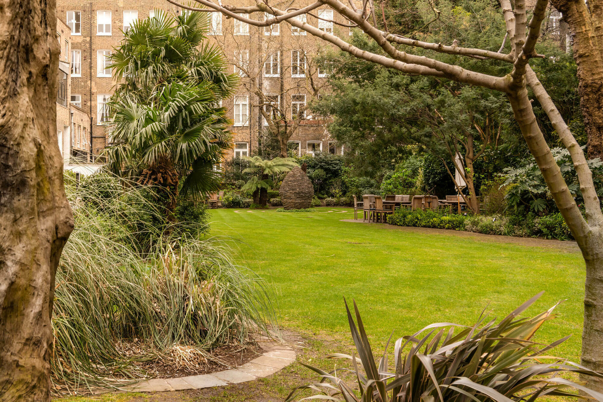 Miiro Templeton Garden 4* London