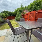 Twickenham Hideaway