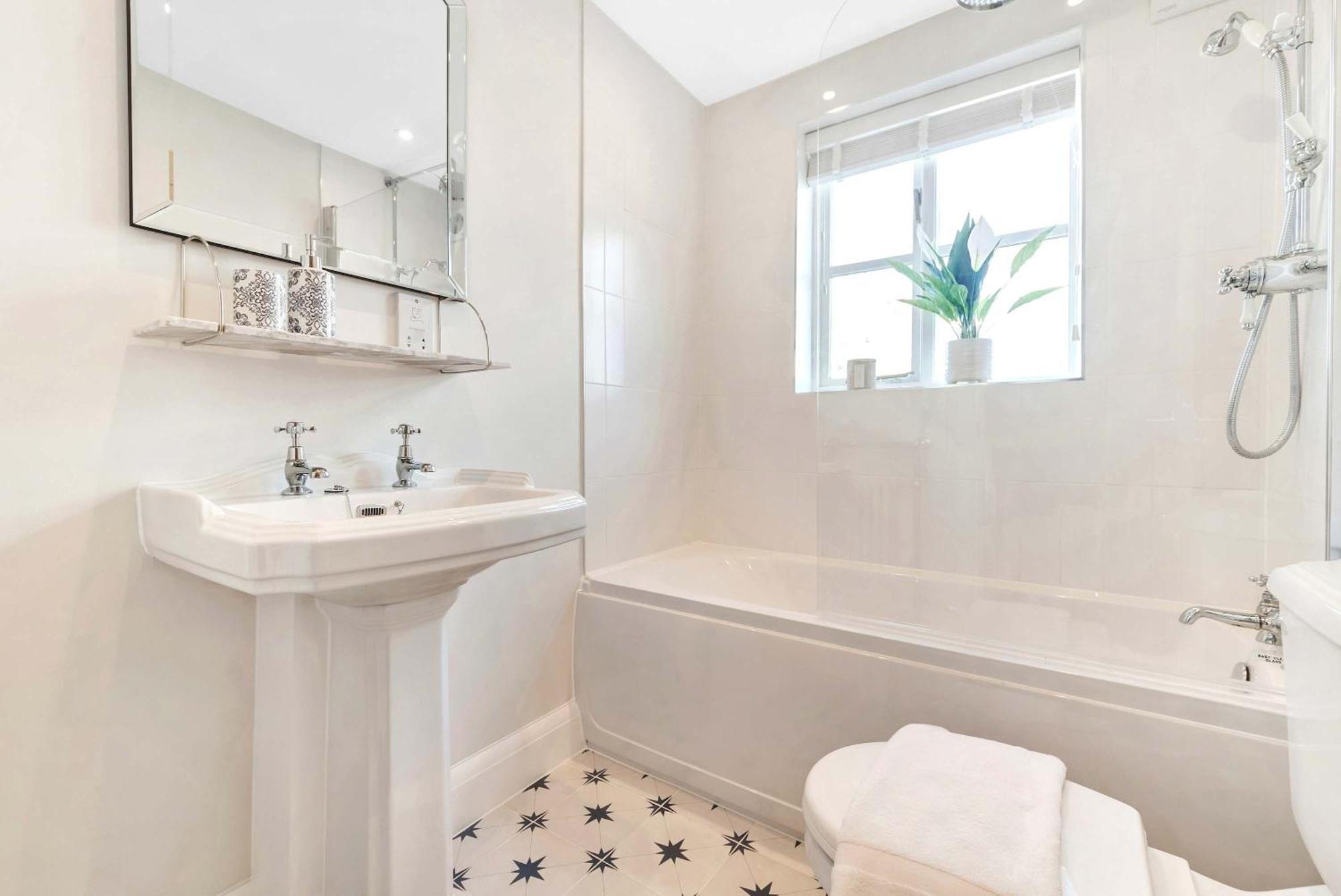 Premium Belgravia Townhouse By Madestays Holiday home *