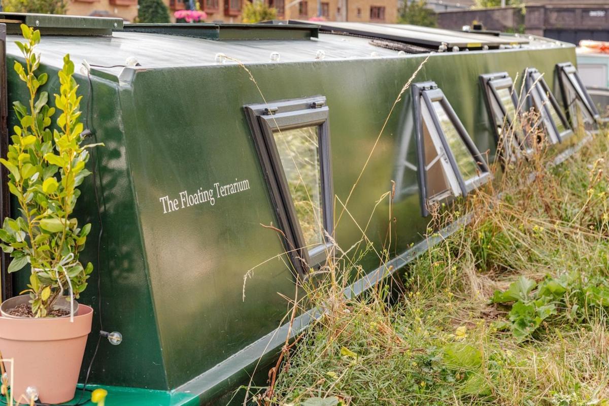 The Floating Terrarium Botel London