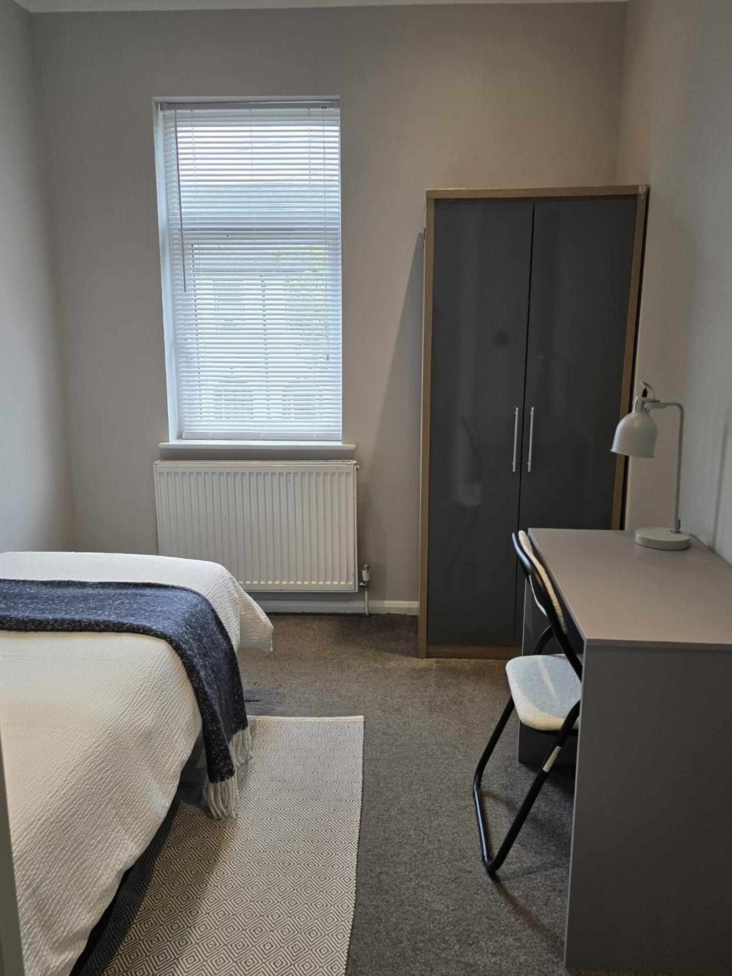 Alross With Breakfast Free Guest house London