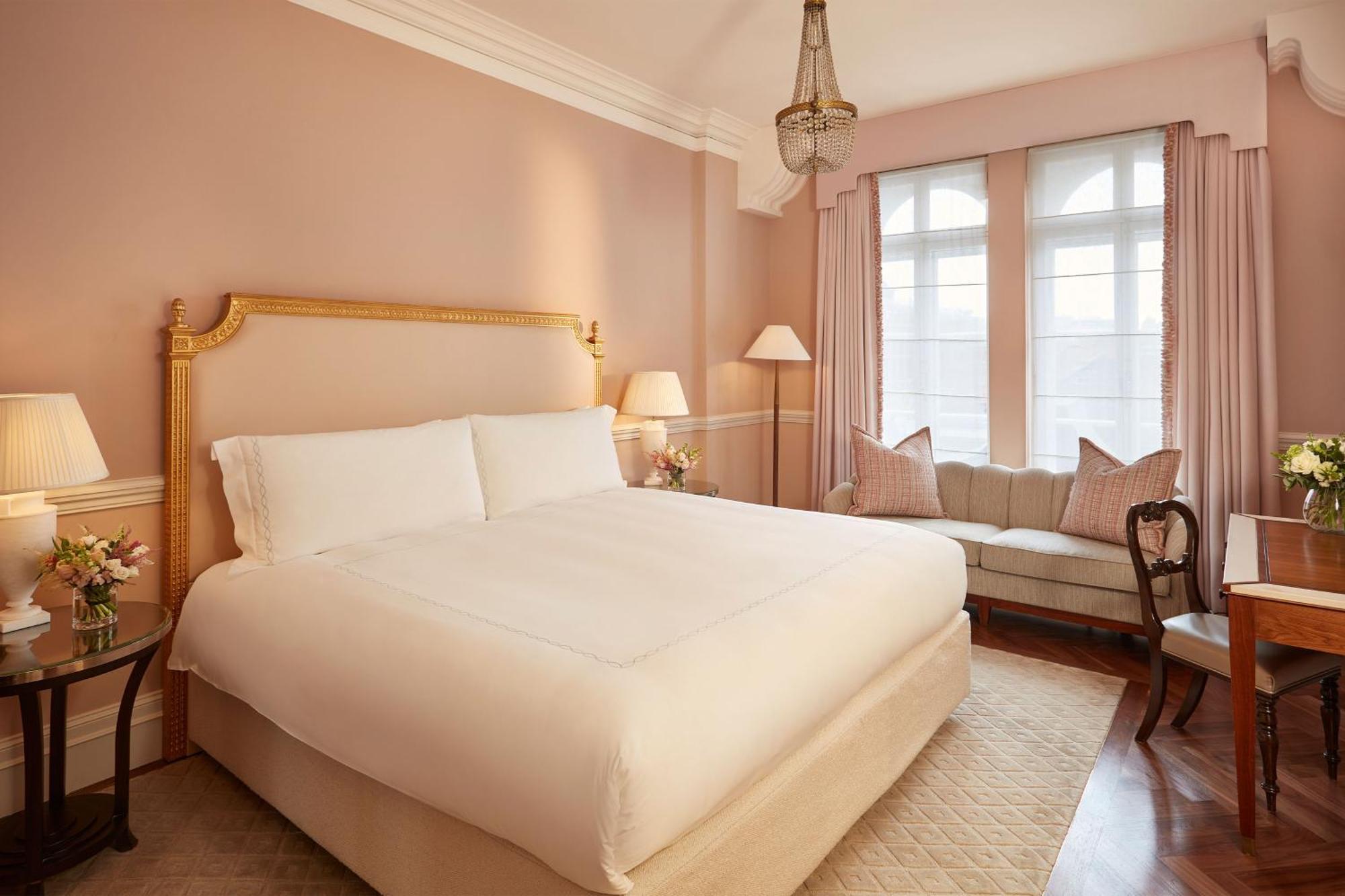 Claridge's, Maybourne London