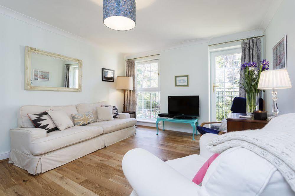 Veeve 3 Bed Flat With Parking Walford Road Stoke Newington 4* London